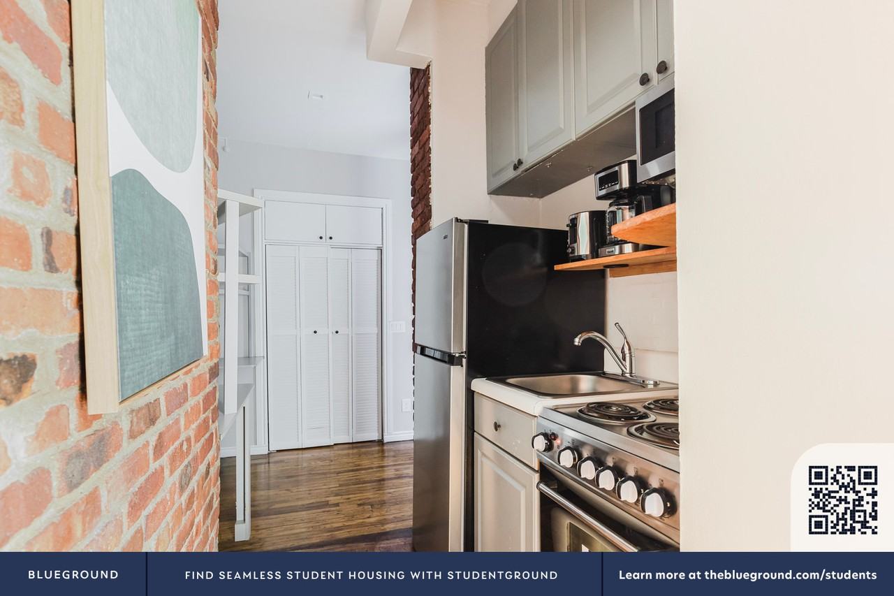 57 Thompson St #1799 - Photo 7 of 18