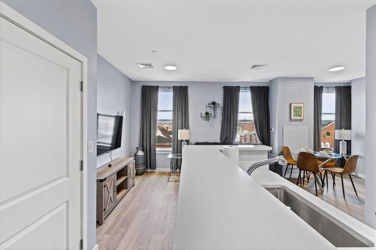 95 Broadway #1240397P - Photo 7 of 27