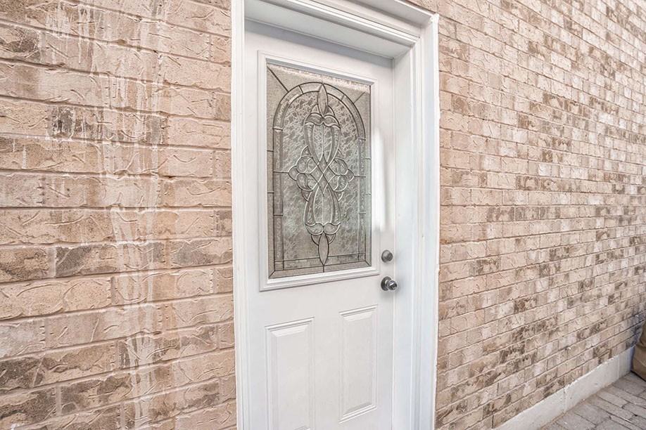 9 Andriana Crescent - Photo 2 of 10