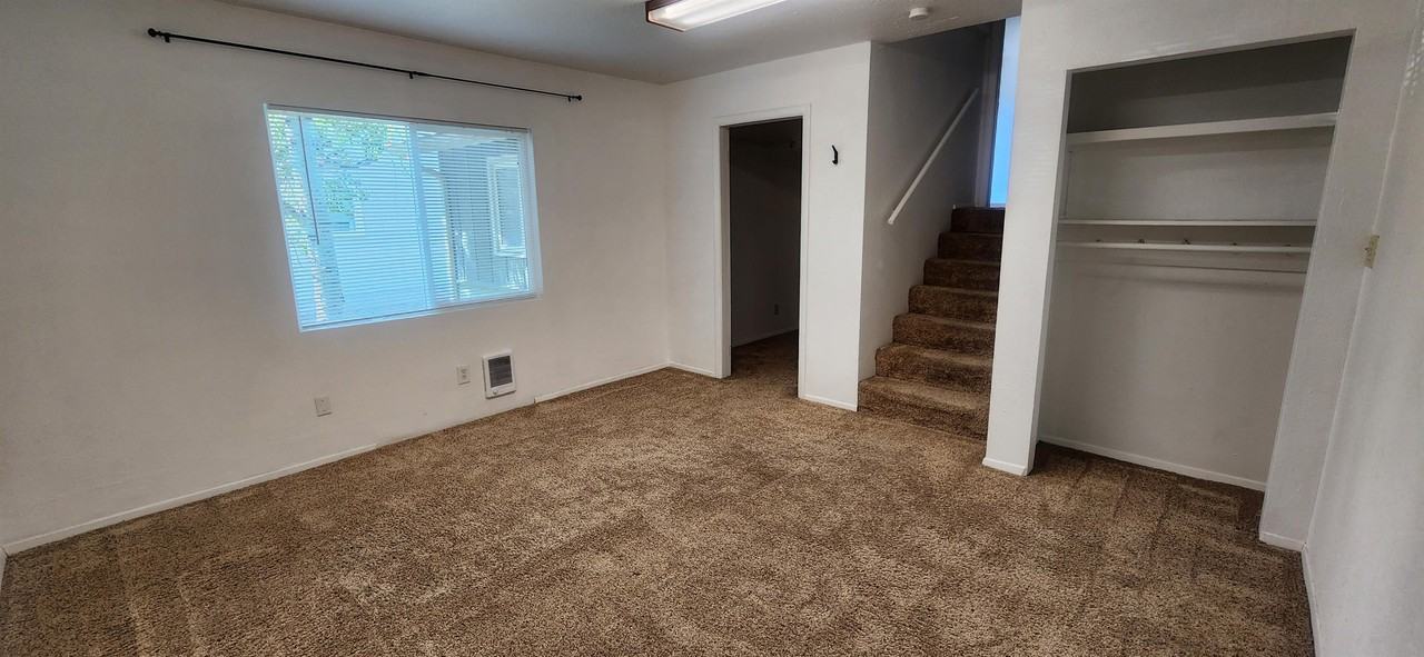 501 N 16th Ave #501-1 - Photo 2 of 18