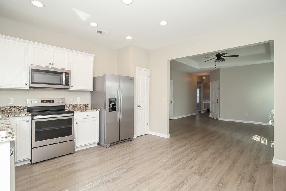 13 Samuel Way Nw - Photo 7 of 16