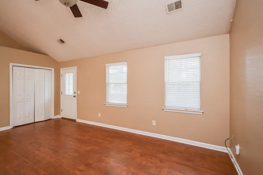 130 Branchwood Dr - Photo 4 of 25