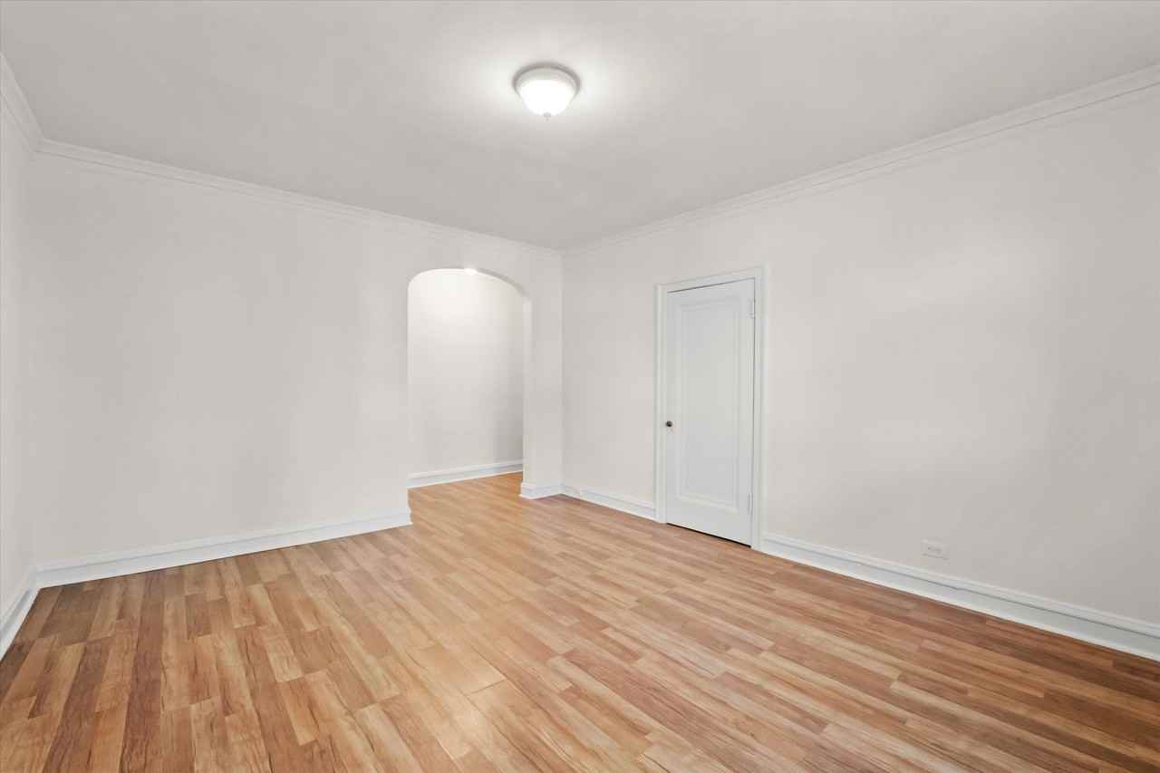 2536 Sawyer LLC - Photo 3 of 50