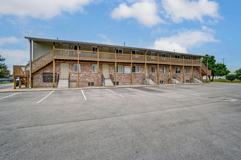 Evergreen Apartments - Photo 1 of 1