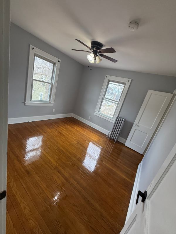 73 Elmdale St - Photo 6 of 20