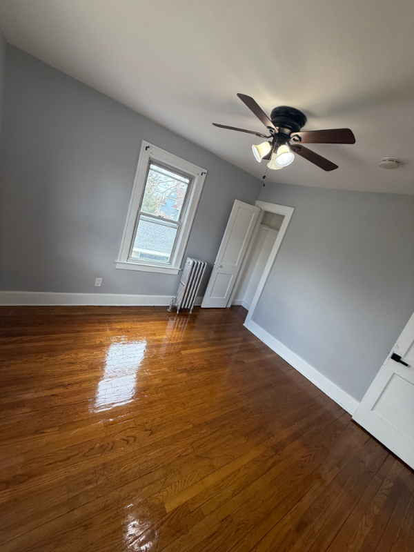 73 Elmdale St - Photo 7 of 20