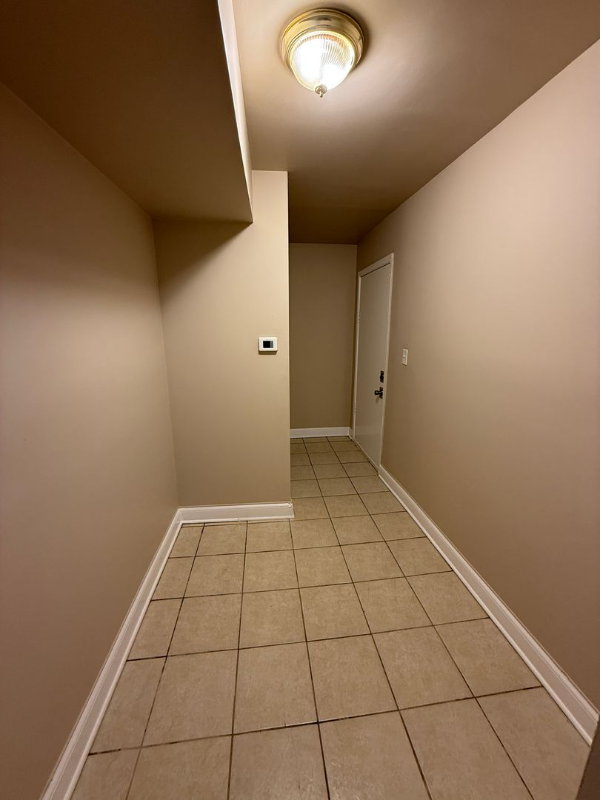 4834 W Adams St #302 - Photo 3 of 14