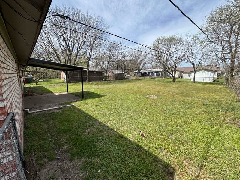 608 Avenue I - Photo 3 of 17