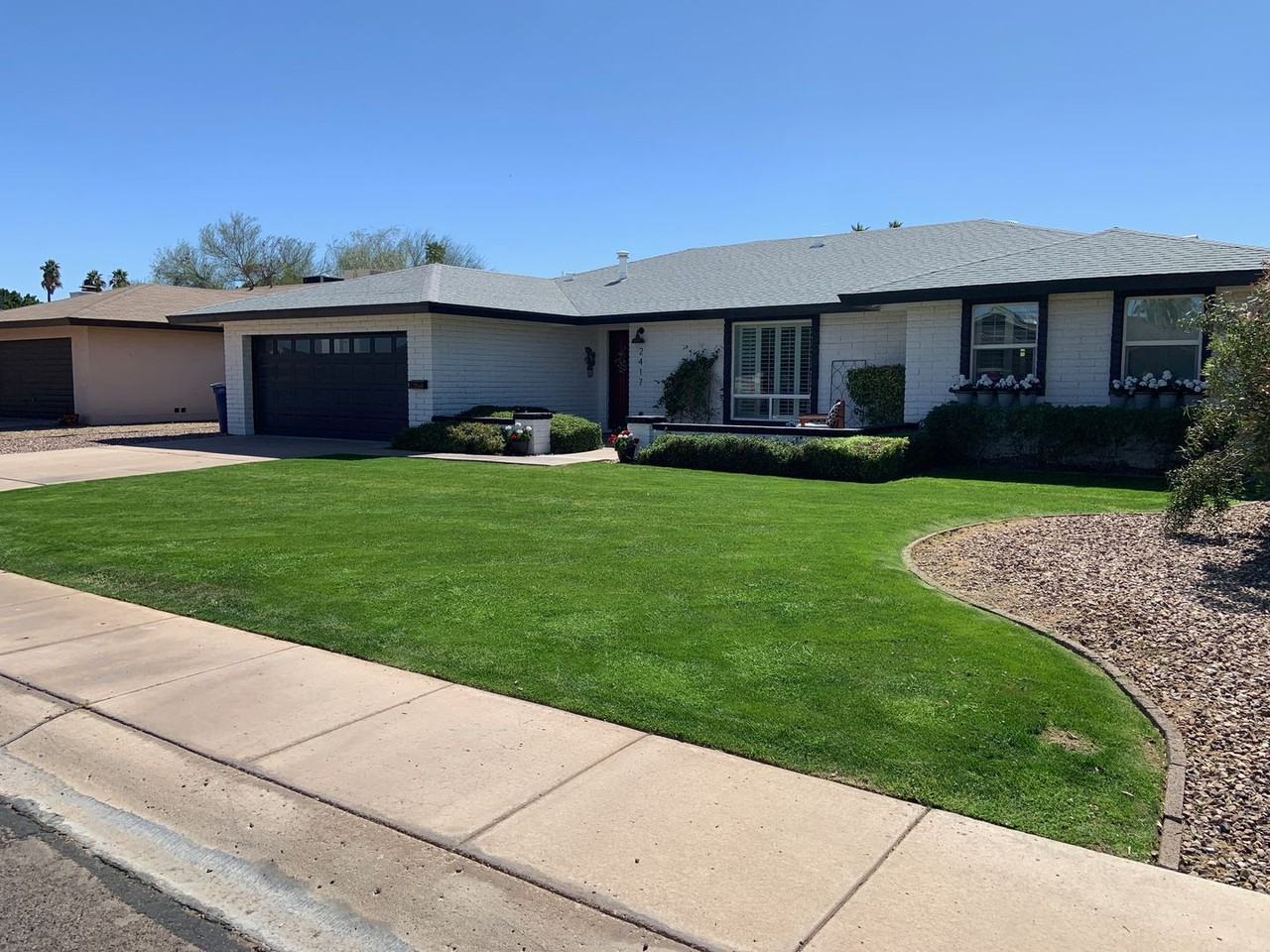 2417 E Loyola Dr - Photo 3 of 6