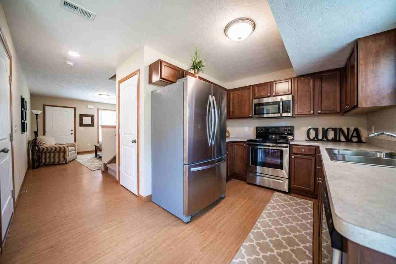 396 Station 44 Pl - Photo 3 of 14