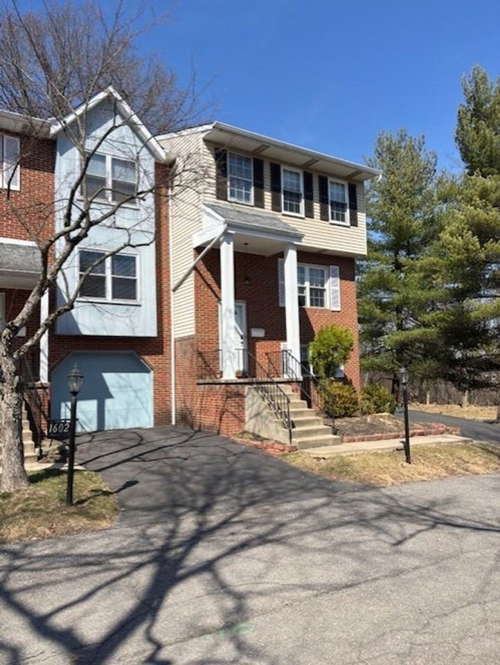 1600 Calico Ct - Photo 2 of 36