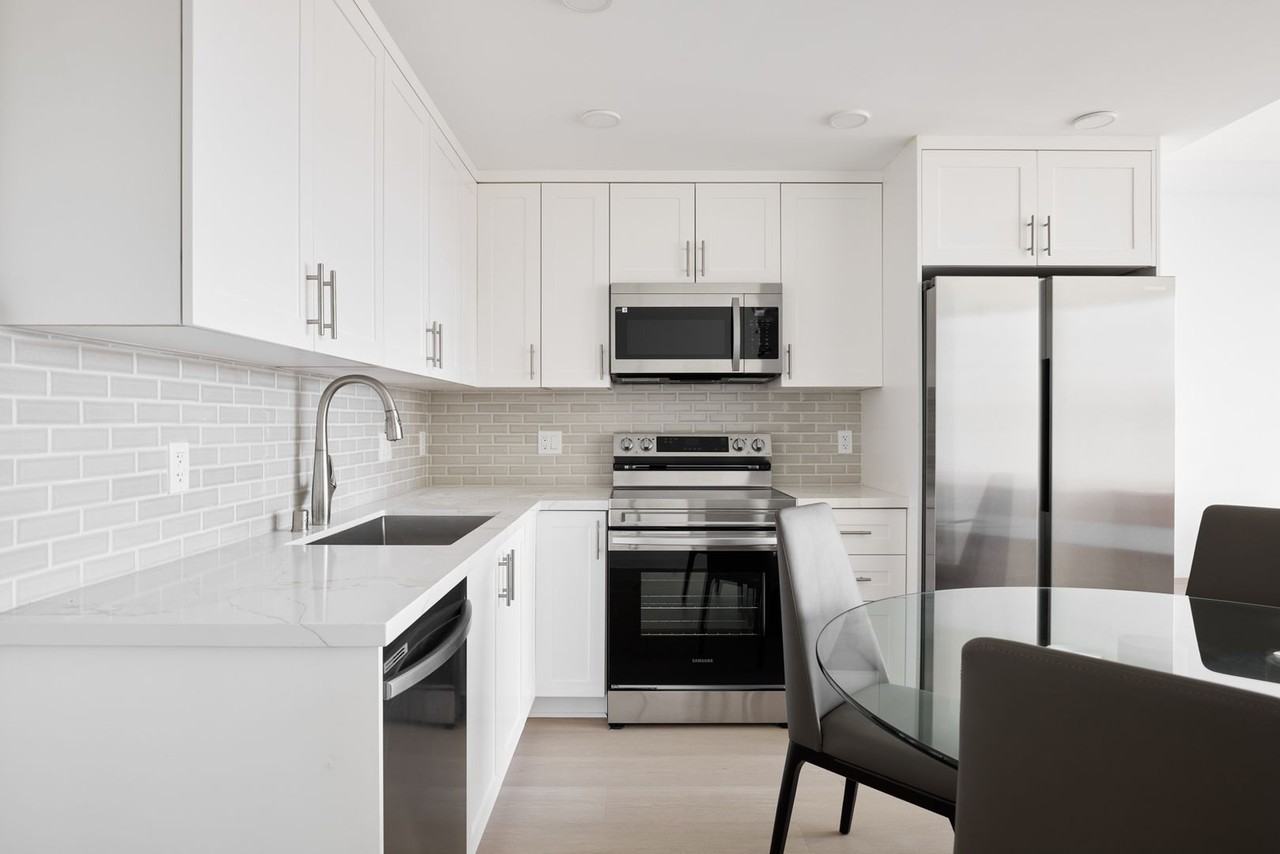 The Harper on Beverly - Photo 3 of 4