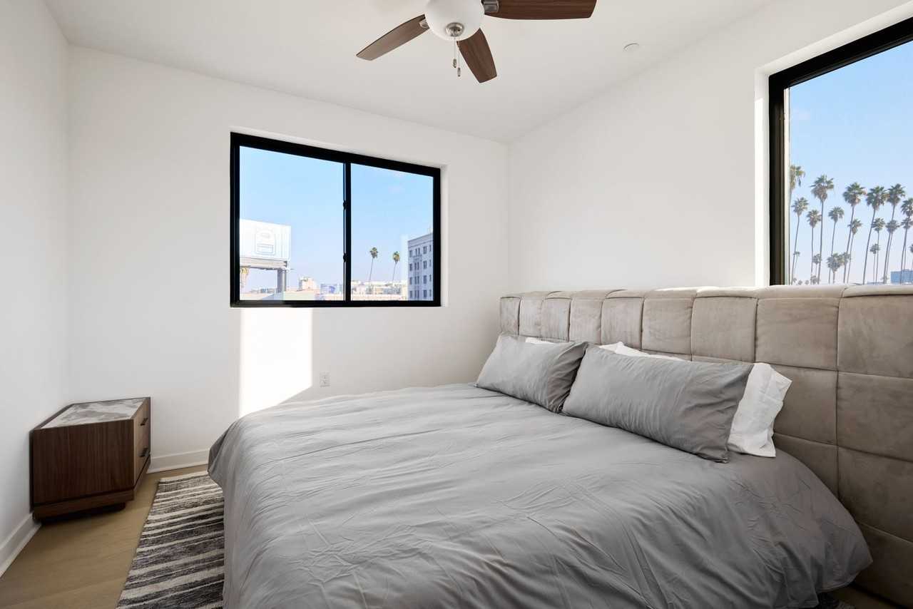 The Harper on Beverly - Photo 3 of 14