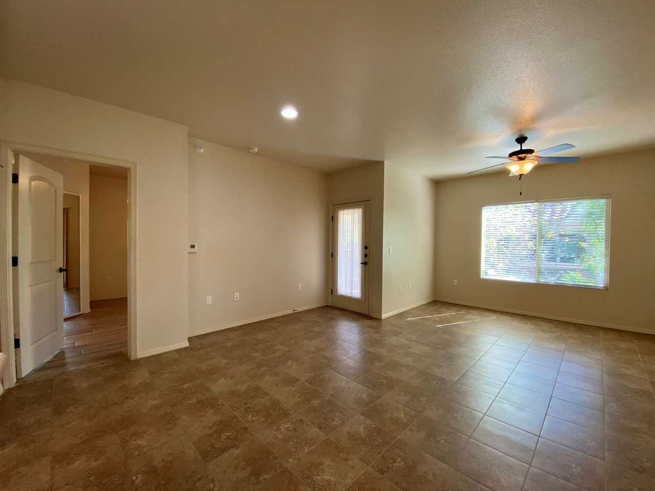 Copperstone Apts at Carlsbad - Photo 3 of 50