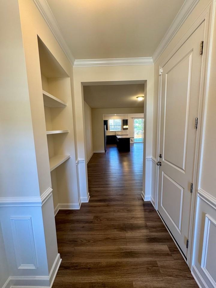 5840 Clan Maclaine Dr - Photo 2 of 19