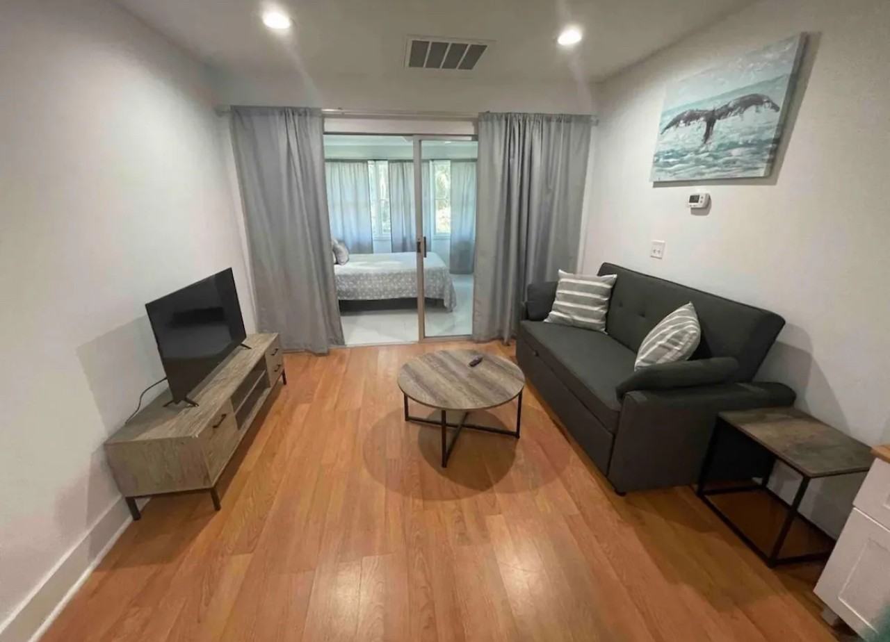 612 Executive Golf Villas #A - Photo 2 of 9