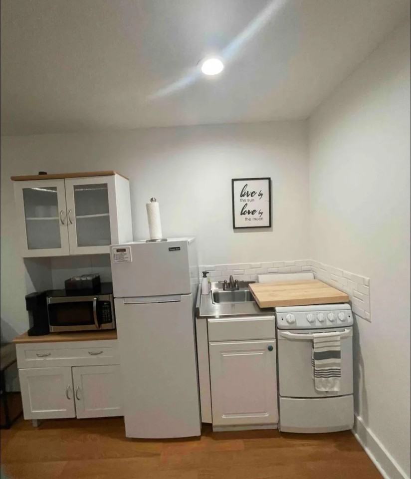 612 Executive Golf Villas #A - Photo 3 of 9