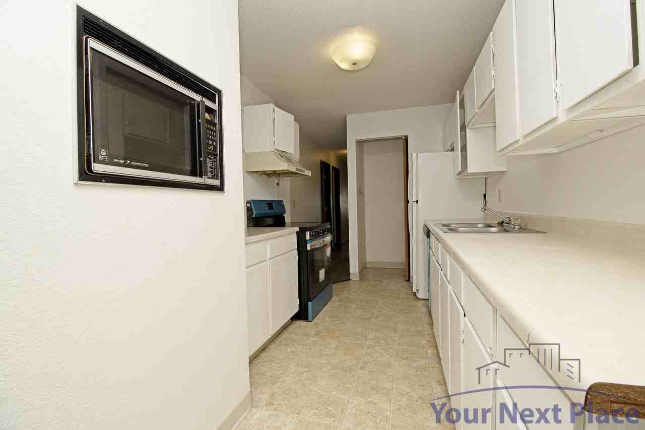 800 11th Street South #206 - Photo 4 of 22