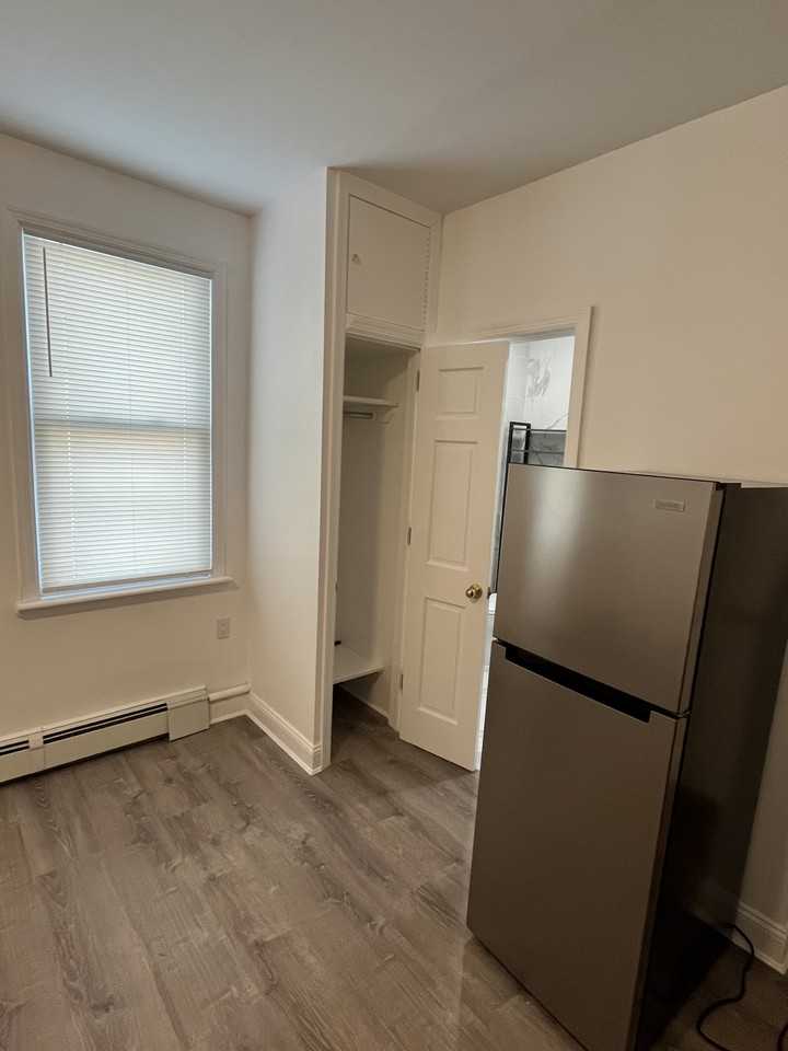 Juniper Valley Rd & 74th St #2A - Photo 3 of 8