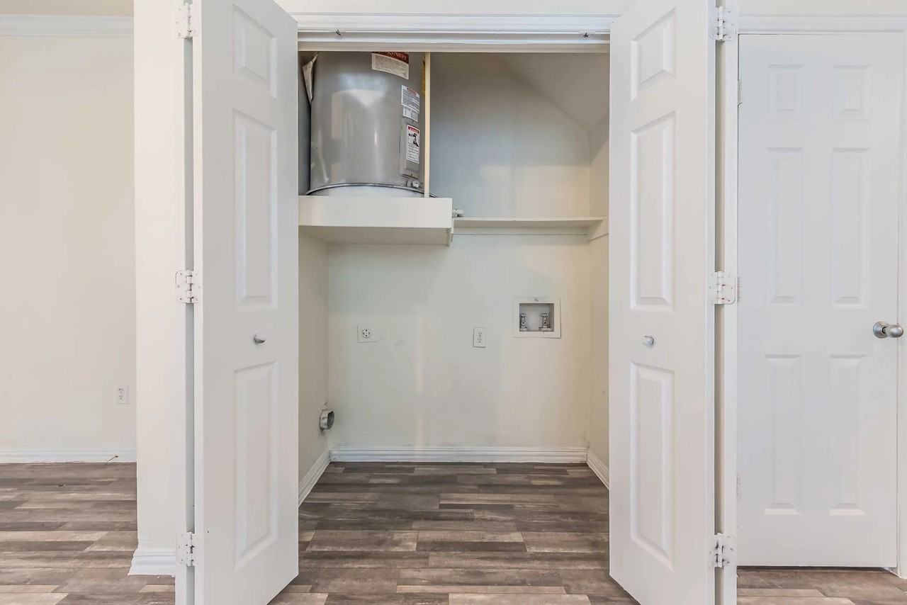 Treymore Eastfield - Photo 5 of 50