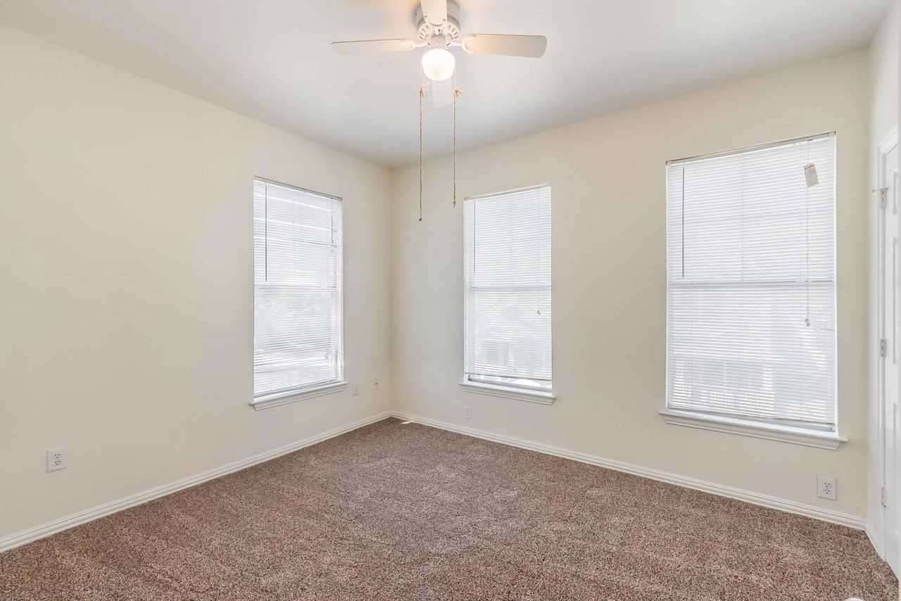 Treymore Eastfield - Photo 6 of 50