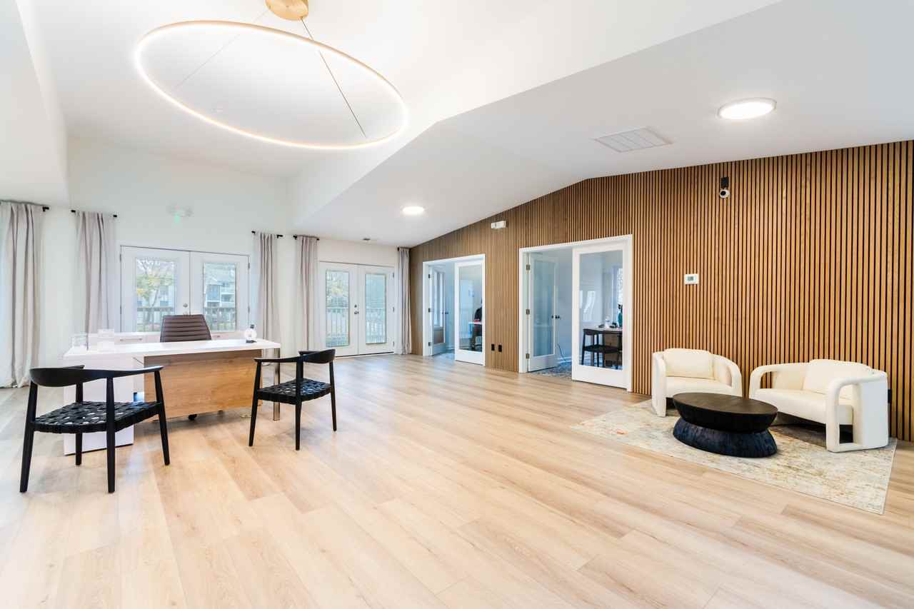 The Enclave at 38 Twenty Two - Photo 4 of 35