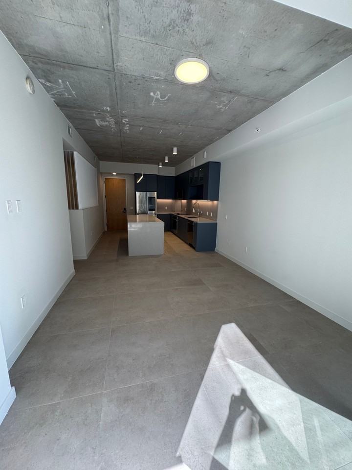 89 Northwest 32nd Street #A4 - Photo 2 of 38