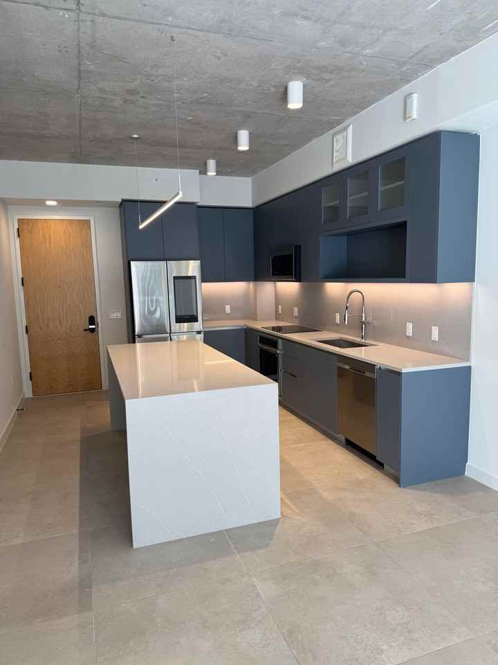 89 Northwest 32nd Street #A4 - Photo 4 of 38