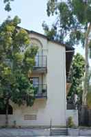 featured image of 1020 Redondo Avenue