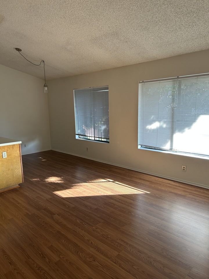 1020 Redondo Avenue - Photo 4 of 6