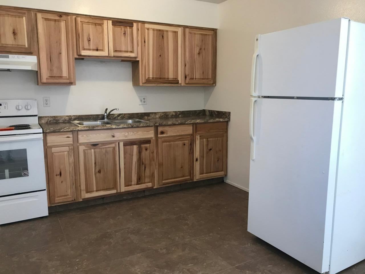 2731 North Fair Oaks Avenue - Photo 2 of 4