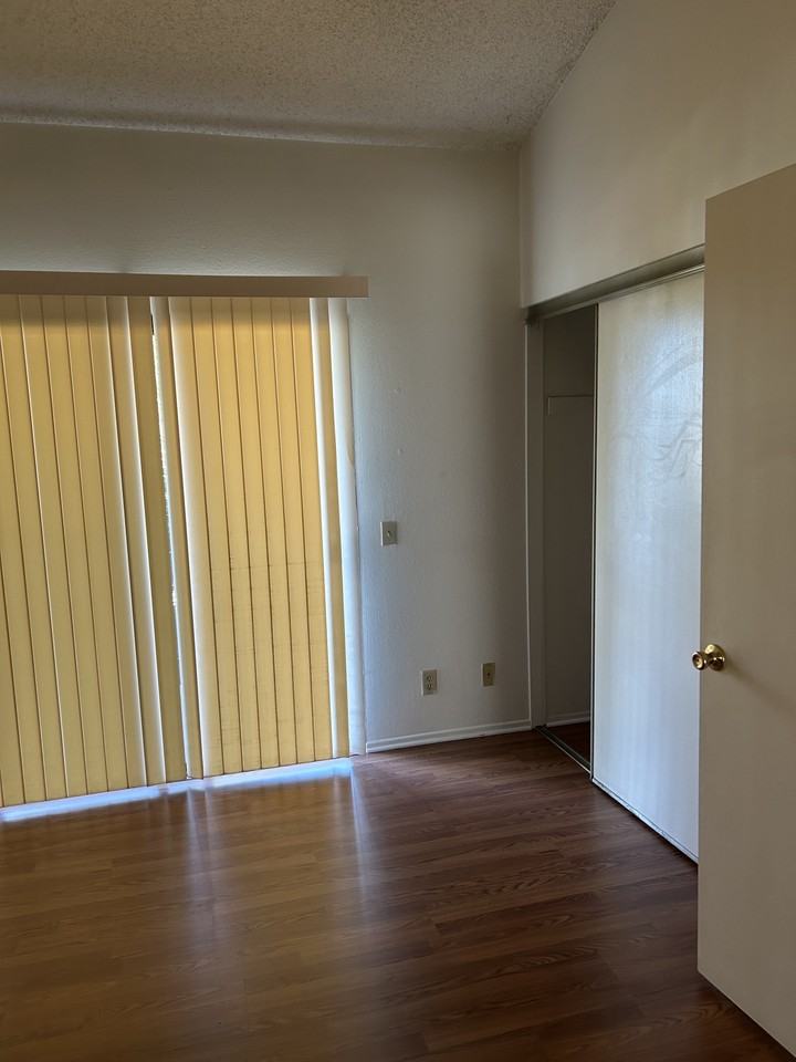 1020 Redondo Avenue - Photo 6 of 6