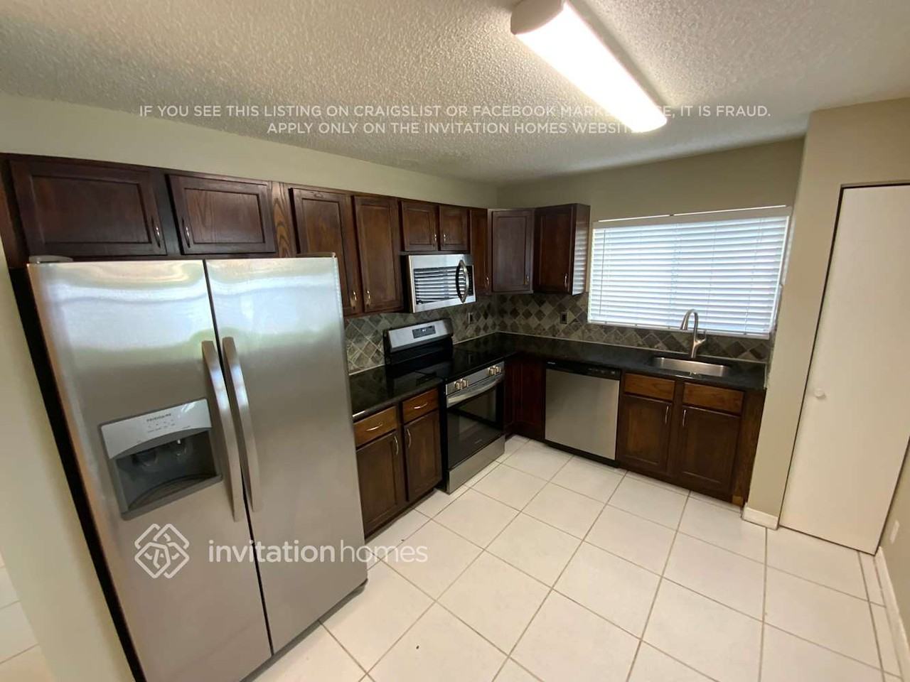 22344 Overture Cir - Photo 6 of 20