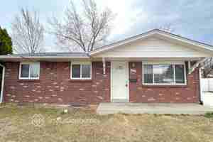 featured image of 1284 Ember St