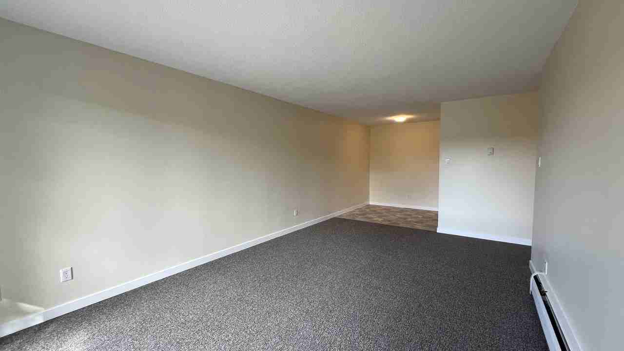 Delta West - Photo 4 of 12