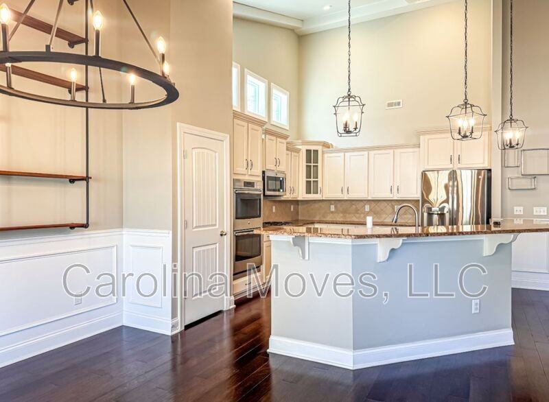 225 Wiscasset Way - Photo 4 of 17