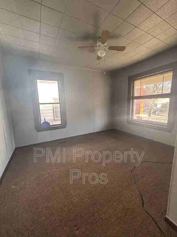 2749 N 25th St - Photo 2 of 12