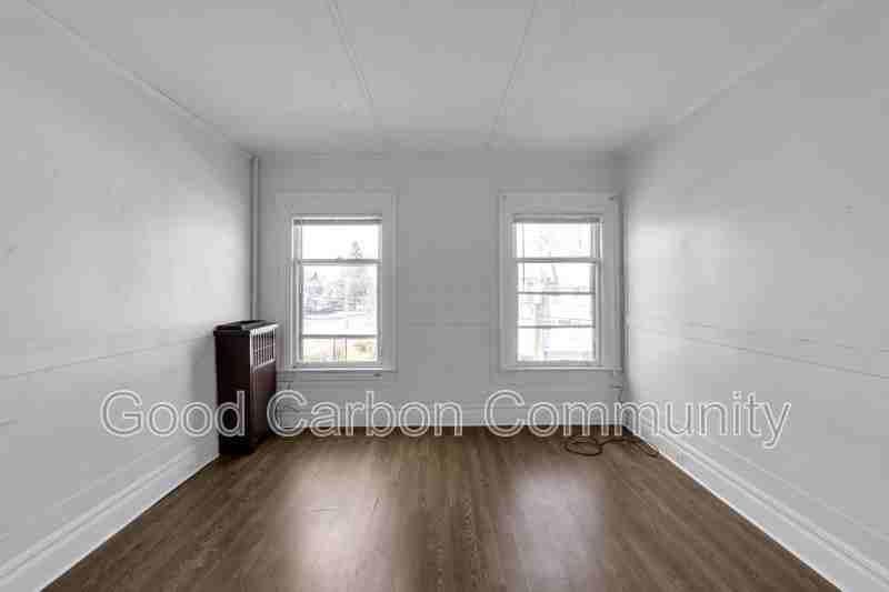 300 High St #4 - Photo 5 of 10