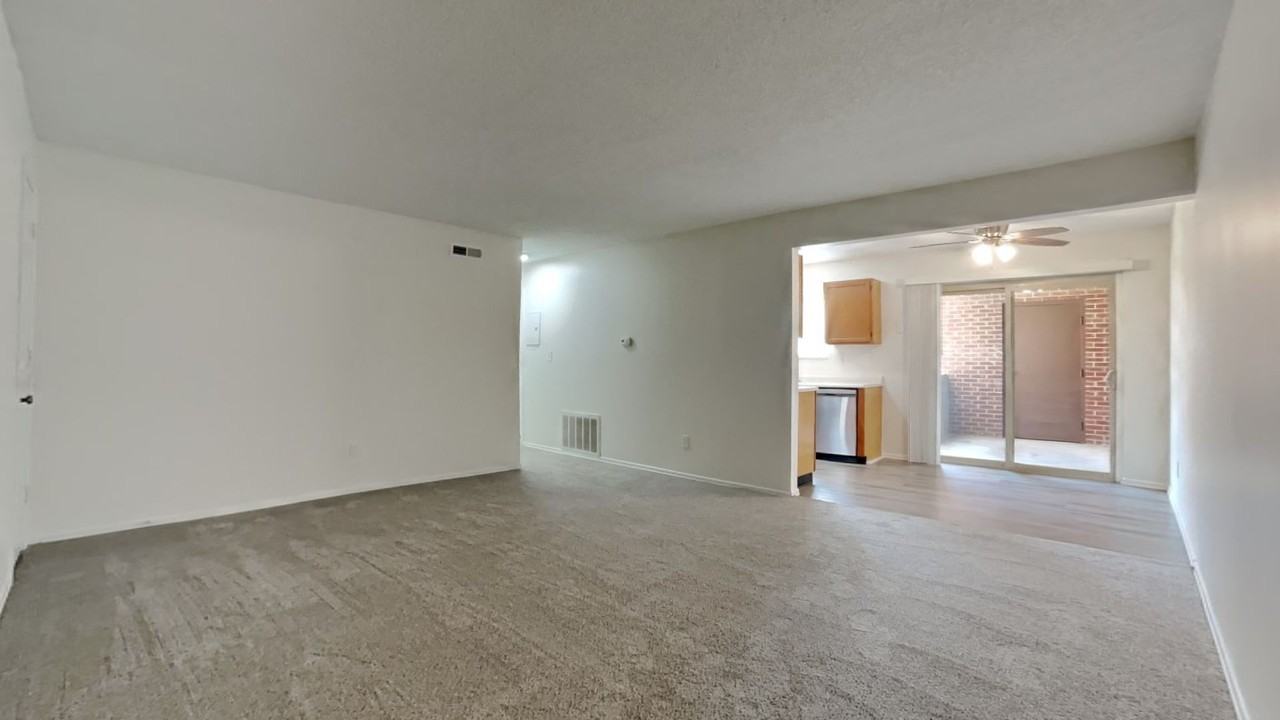 49 Orphanage Rd - Photo 2 of 11