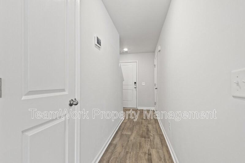 163 Rosefield Ct - Photo 4 of 30