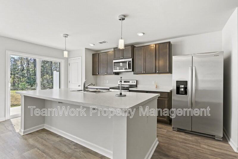 163 Rosefield Ct - Photo 7 of 30