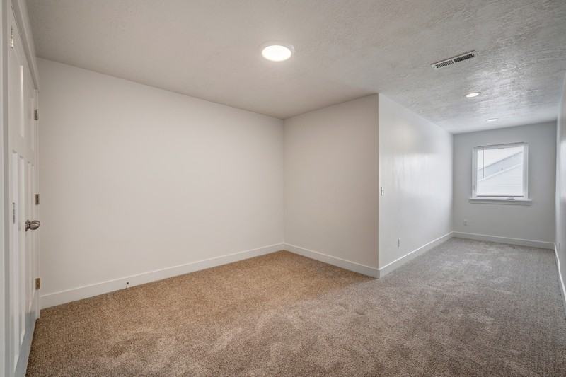 4642 W Hemsworth Ln #1 - Photo 7 of 29