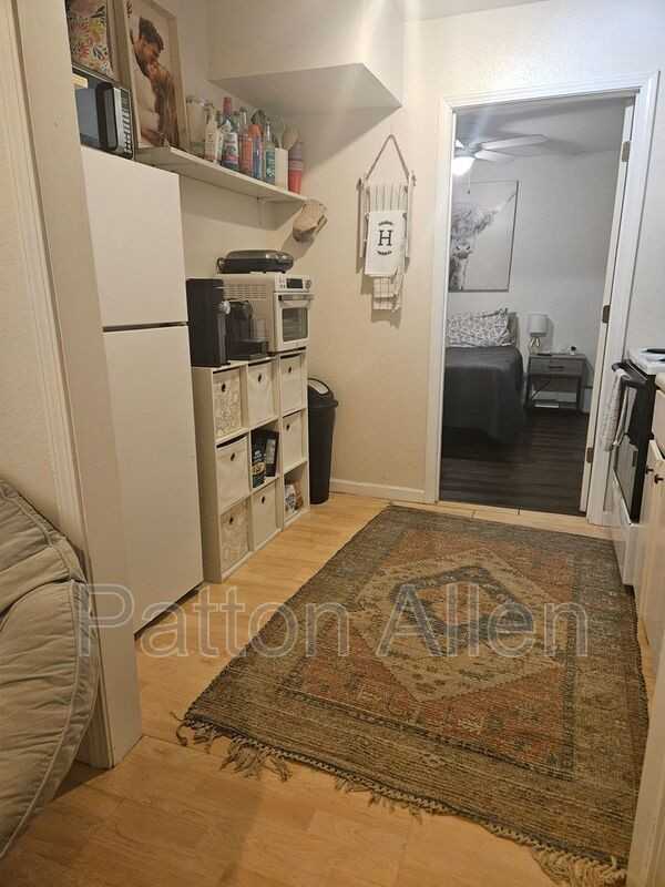 180 Stadium View Dr #Y - Photo 4 of 9