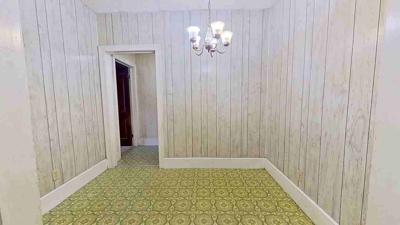 17 E Main St #4 - Photo 5 of 9