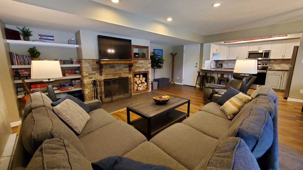 433 Wild Irishman Road #1020 - Photo 2 of 34