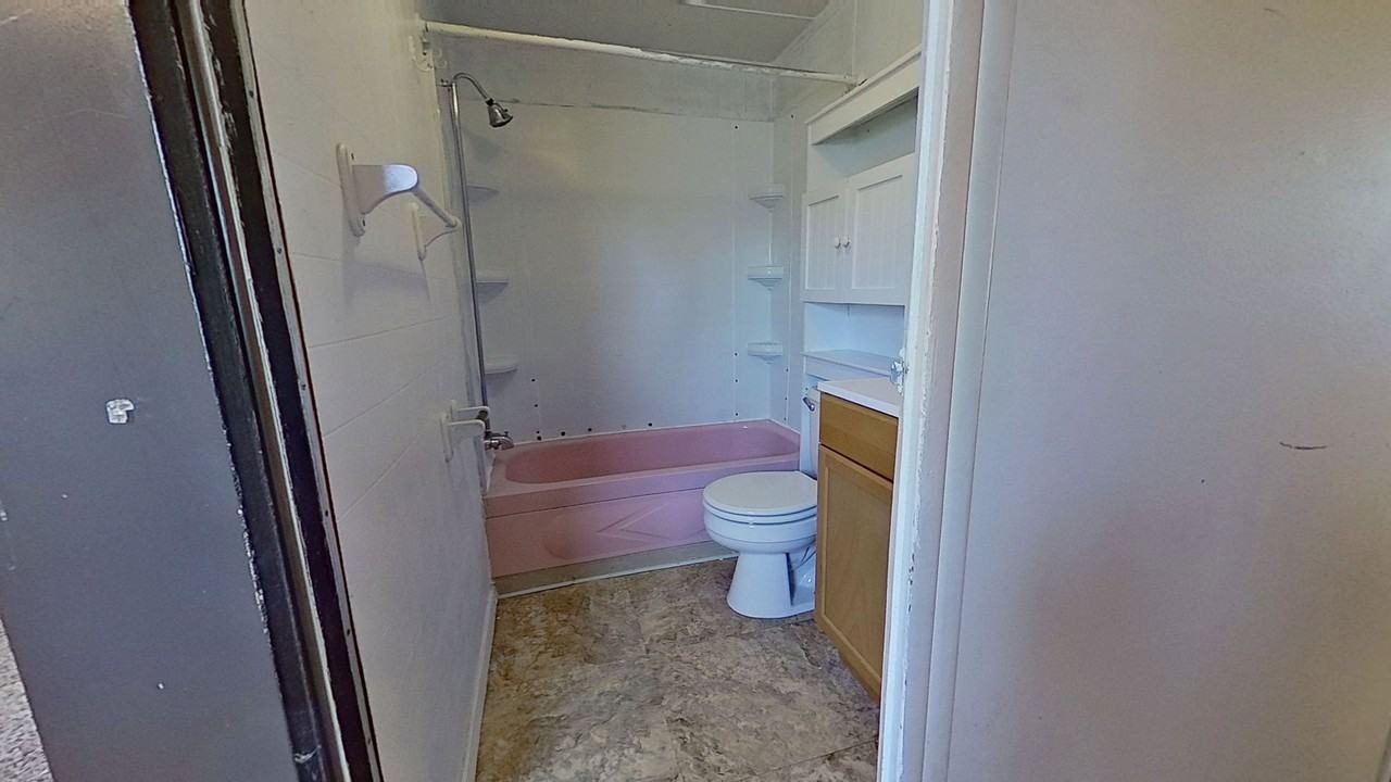 3230 Oakland Rd - Photo 7 of 8