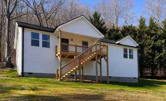 featured image of 212 Eller Cove Rd