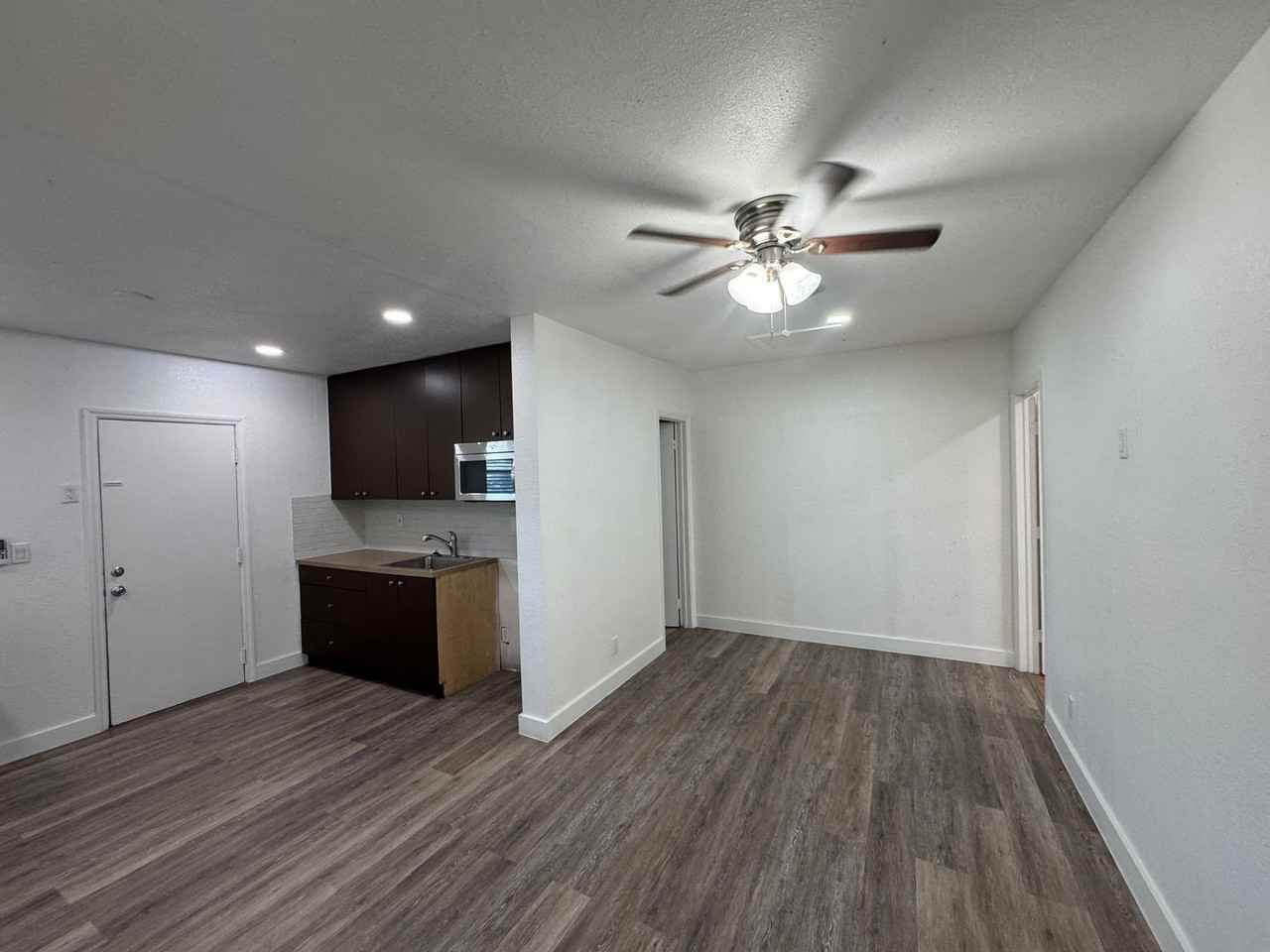 108 Premiere LLC & 128 Premiere LLC - Photo 7 of 30