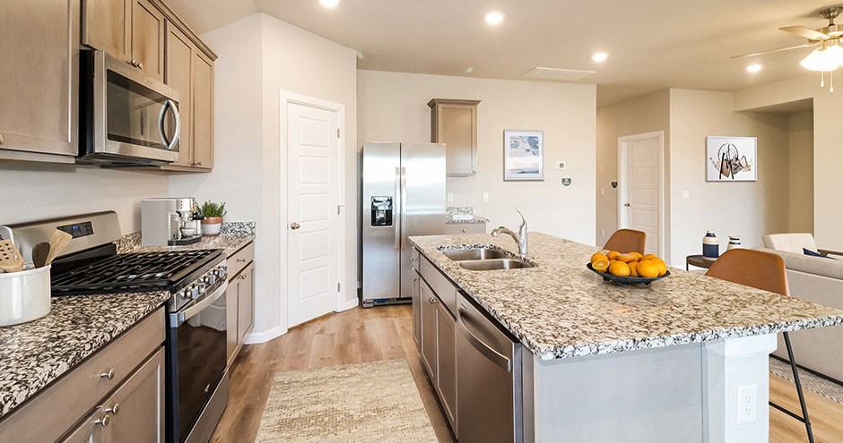 Sara Park Rental Homes - Photo 6 of 21