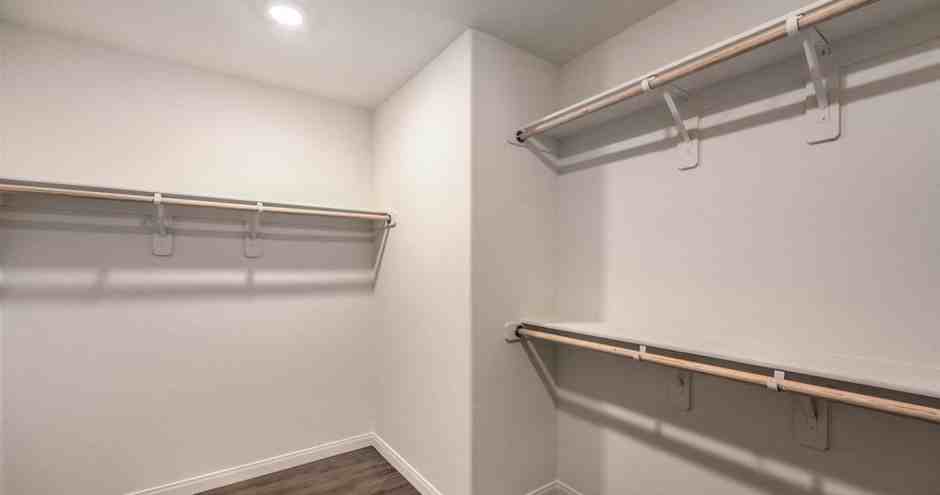 Shadow Bay - Photo 7 of 23